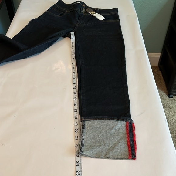 Kut From The Kloth Cameron Straight Leg Mid Rise NWT Size 0 - Picture 7 of 16